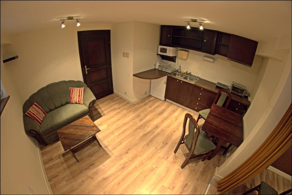 Апартаменты Apartament Biala Magnolia Вроцлав Экстерьер фото